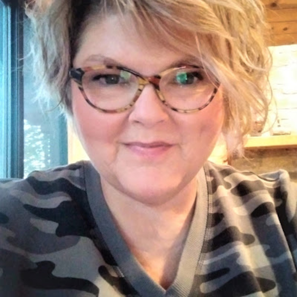 Meet your Posher, Keely
